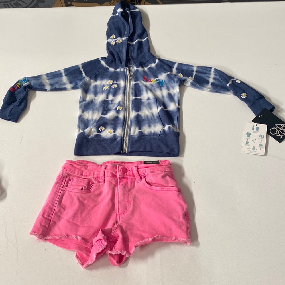 Girls flower happy sweater